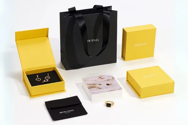 custom jewelry boxes